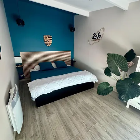 Avec Piscine 400m Circuit 24h Δωμάτια σε οικογενειακή κατοικία