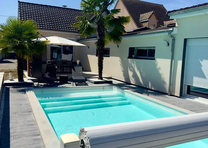 Δωμάτια σε οικογενειακή κατοικία Avec Piscine 400m Circuit 24h Λε Μανς